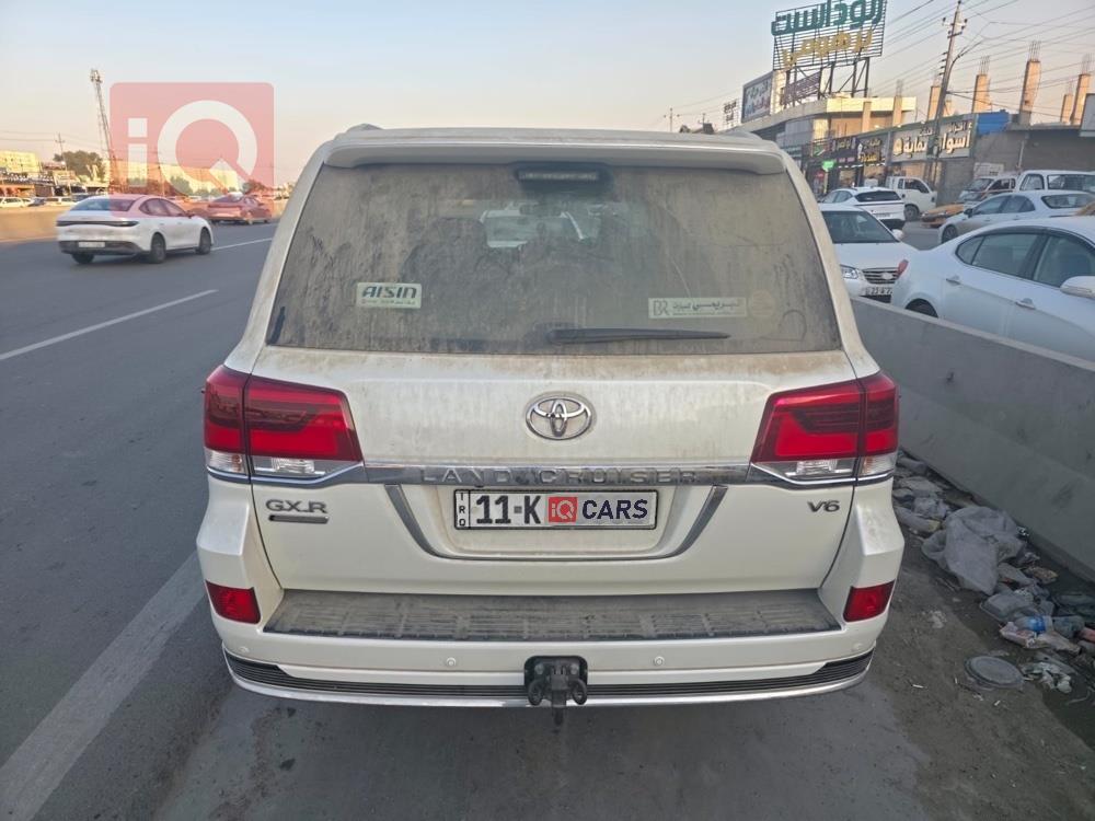 تويوتا لاندكروزر